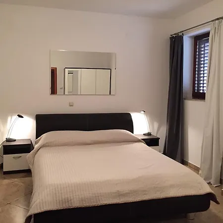 Apartmán Flora *